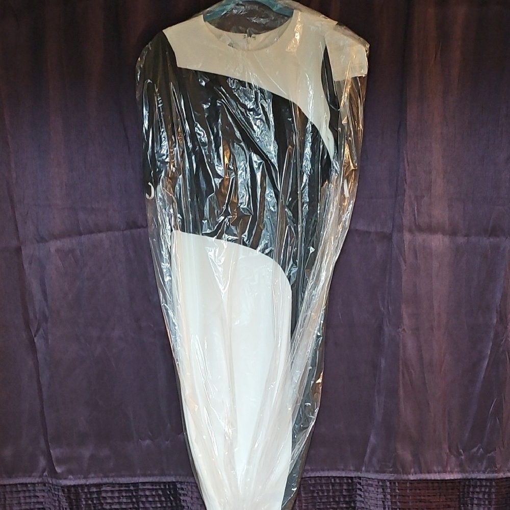 Maggy London Black and White Midi Dress